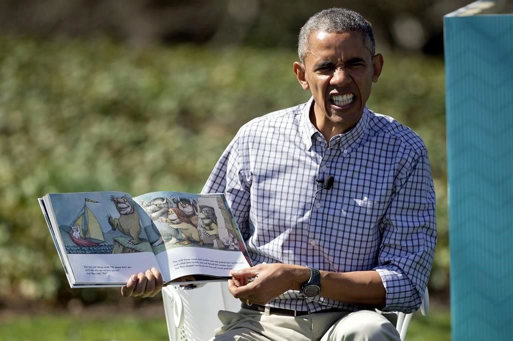 Obama lee un cuento