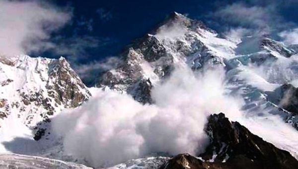 alpinistas-himalaya