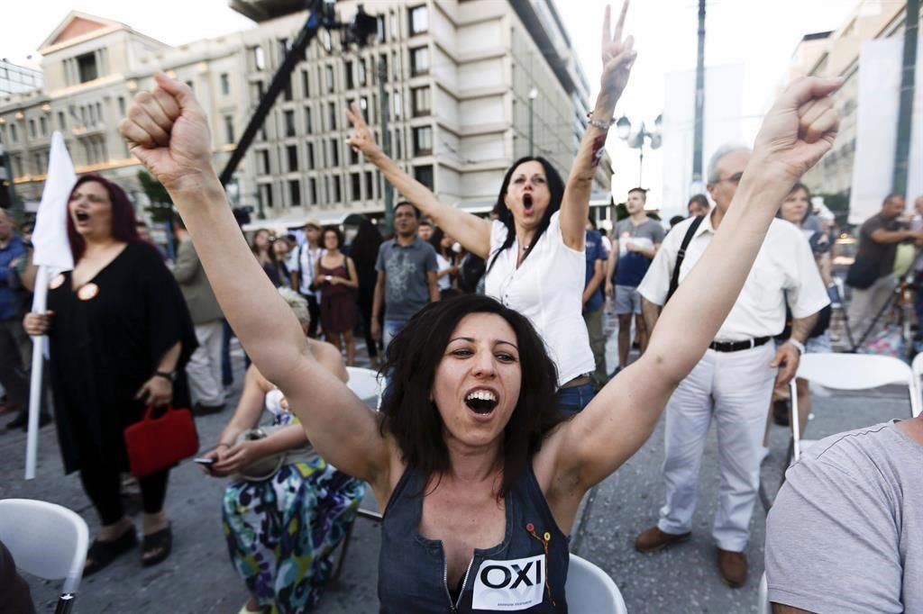 Celebran Grecia el No